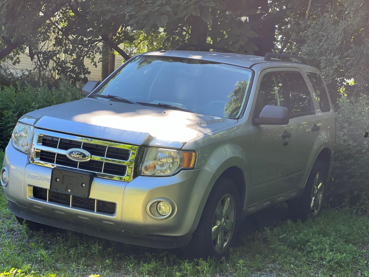 2009 Ford Escape Xlt Suv – Safe Ride Group