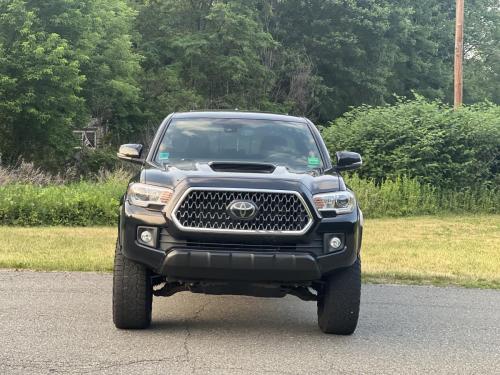 2018 TOYOTA TACOMA SR/SR5/TRD SPORT