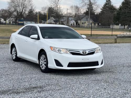2014 TOYOTA CAMRY LE
