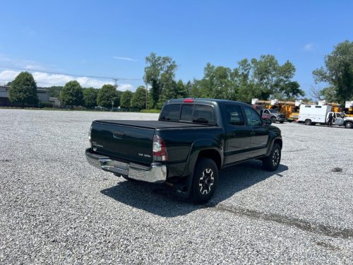 2011 Toyota Tacoma V6 4-Door Truck