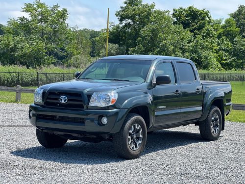 2011 Toyota Tacoma V6 4-Door Truck