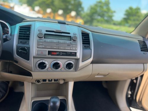 2011 Toyota Tacoma V6 4-Door Truck