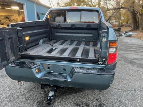 2006 Honda Ridgeline RTL 4-door Pickup Truck