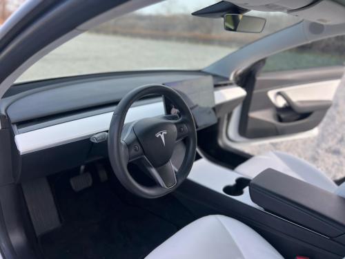 2019 Tesla Model 3 Long Range/performance