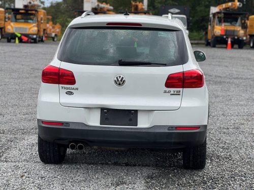 2015 Volkswagen Tiguan SE 4Motion 4-Door SUV