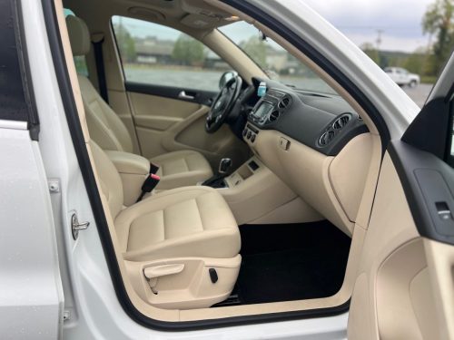 2015 Volkswagen Tiguan SE 4Motion 4-Door SUV