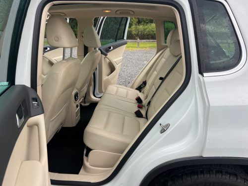 2015 Volkswagen Tiguan SE 4Motion 4-Door SUV