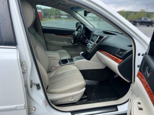 2012 Subaru Outback 2.5i Limited