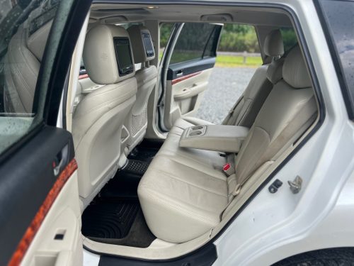 2012 Subaru Outback 2.5i Limited