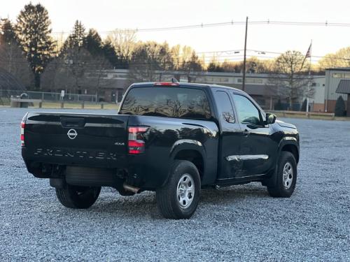 2022 Nissan frontier king cab SV Pickup 2D 6 ft